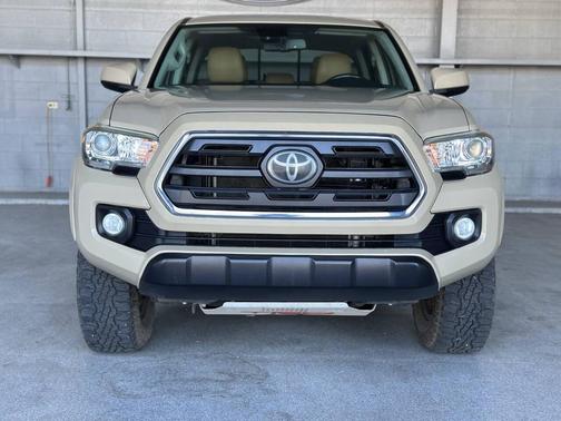 2019 Toyota Tacoma SR5