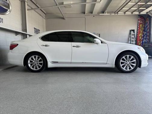 2011 Lexus LS 460 Base