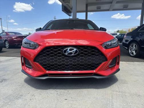2019 Hyundai Veloster Base