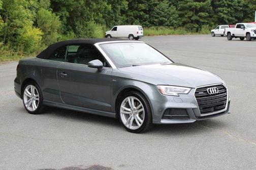 Photo 5 of 27 of 2018 Audi A3 2.0T Premium