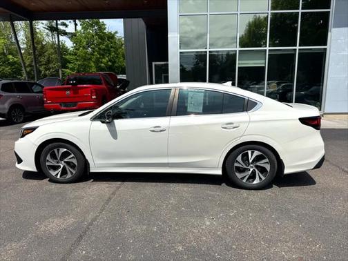 2022 Subaru Legacy Premium