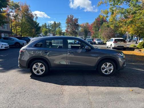 2024 Honda HR-V LX