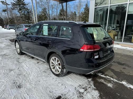 2019 Volkswagen Golf Alltrack TSI S