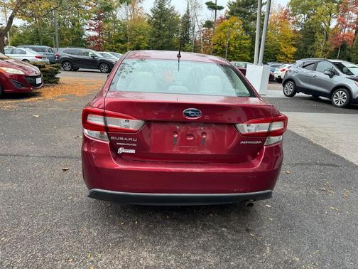 2019 Subaru Impreza 2.0i