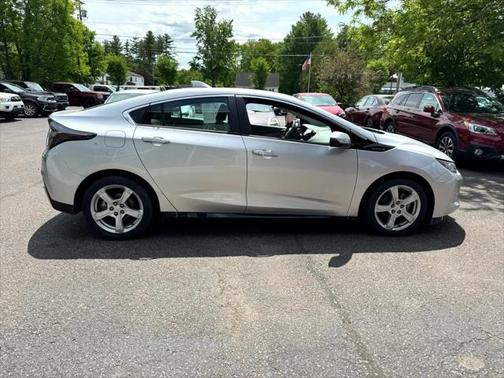 2018 Chevrolet Volt LT