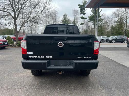 Magnetic Black Metallic 2019 Nissan Titan XD SV