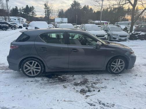 2017 Lexus CT 200h Base