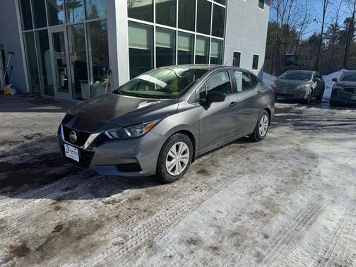 2022 Nissan Versa 1.6 S