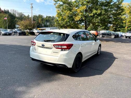 2019 Subaru Impreza 2.0i