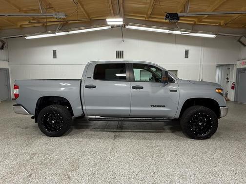 2021 Toyota Tundra SR5