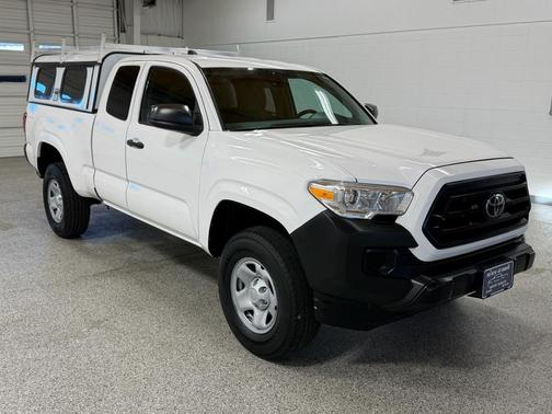 2022 Toyota Tacoma SR