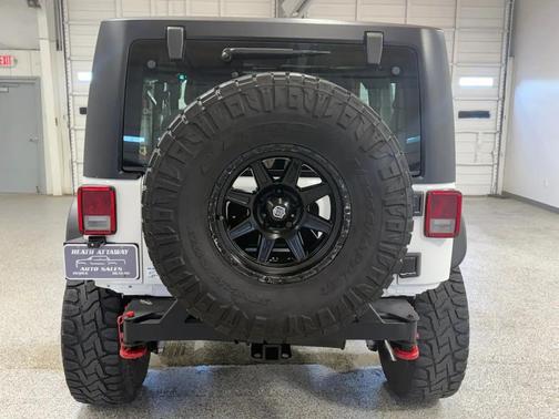 Bright White Clearcoat 2015 Jeep Wrangler Rubicon