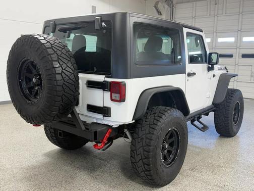Bright White Clearcoat 2015 Jeep Wrangler Rubicon