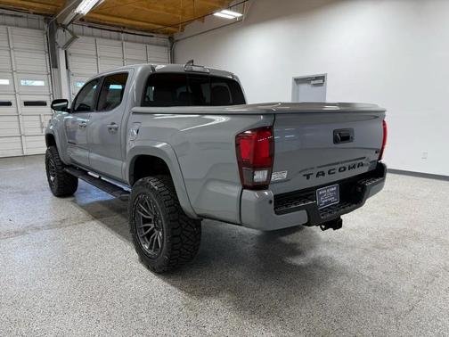 2018 Toyota Tacoma TRD Sport