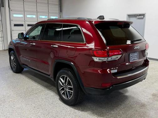 Velvet Red Pearlcoat 2022 Jeep Grand Cherokee Limited
