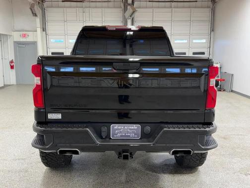 Black 2021 Chevrolet Silverado 1500 LT Trail Boss