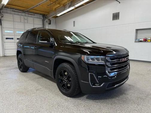 2023 GMC Acadia AWD AT4