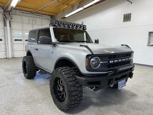 2023 Ford Bronco Black Diamond