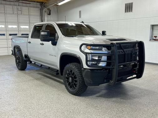2020 Chevrolet Silverado 2500 Custom