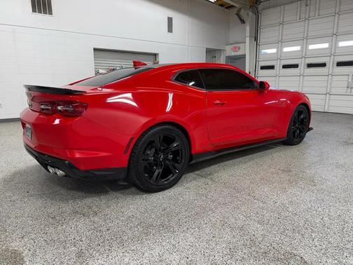 2020 Chevrolet Camaro RWD Coupe LT1