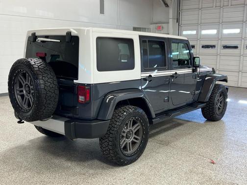 2017 Jeep Wrangler Unlimited Chief Edition 4x4