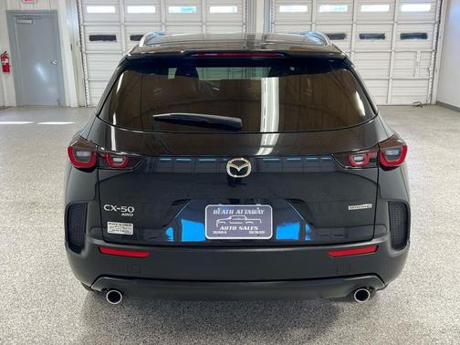 2024 Mazda CX-50 2.5 S Preferred Package
