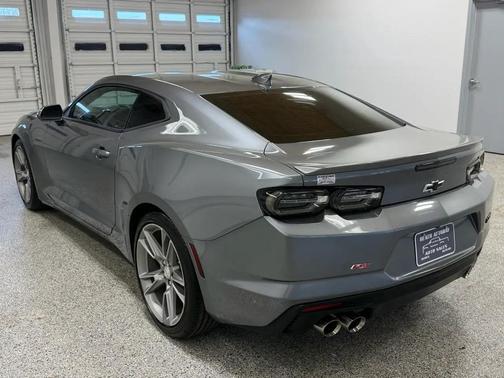 2022 Chevrolet Camaro RWD Coupe LT1