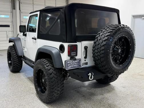 Bright White Clearcoat 2017 Jeep Wrangler Sport