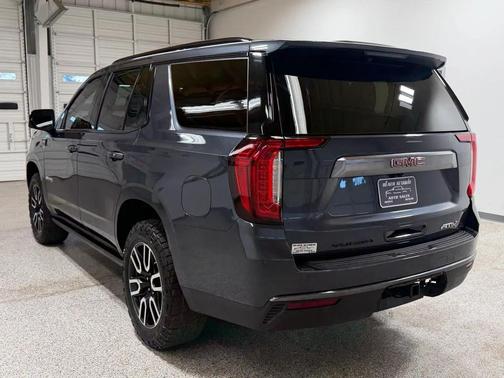 2021 GMC Yukon 4WD AT4