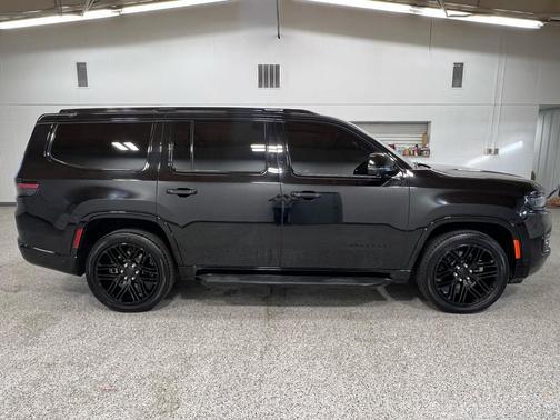 2022 Jeep Wagoneer Series I Obsidian 4x4