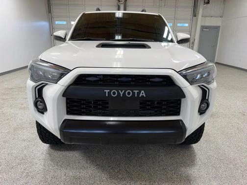 Super White 2020 Toyota 4Runner TRD Pro