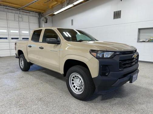 2023 Chevrolet Colorado WT