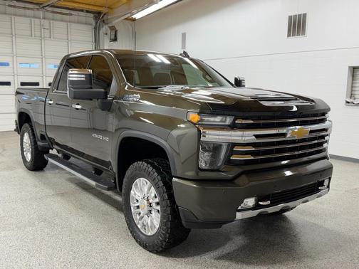 2022 Chevrolet Silverado 2500 High Country