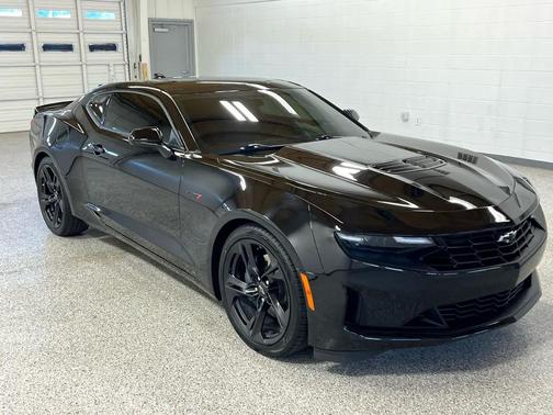 2022 Chevrolet Camaro RWD Coupe LT1