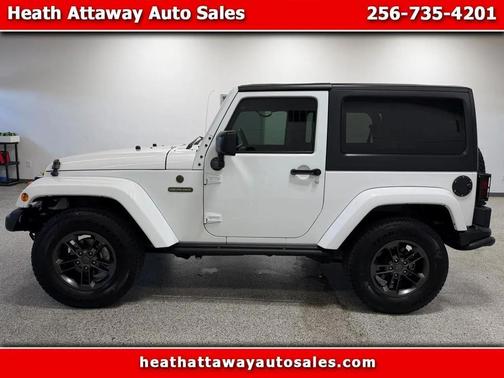 Bright White Clearcoat 2018 Jeep Wrangler JK Freedom Edition
