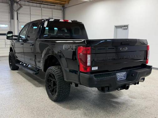 Agate Black Metallic 2022 Ford F-250 XLT