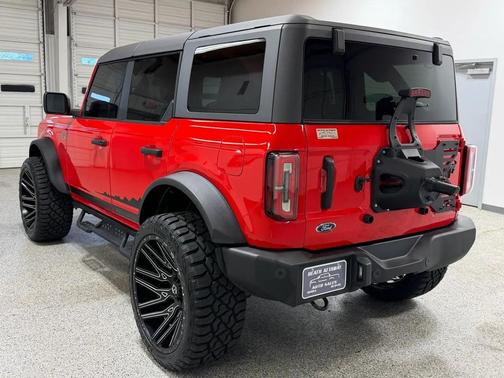 Race Red 2022 Ford Bronco Wildtrak
