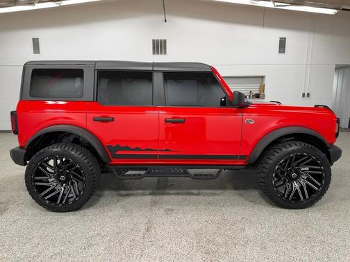 Race Red 2022 Ford Bronco Wildtrak