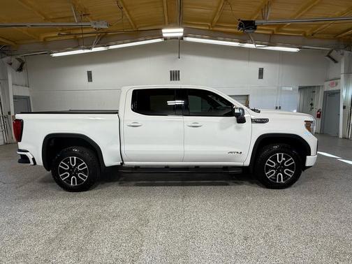 2019 GMC Sierra 1500 AT4
