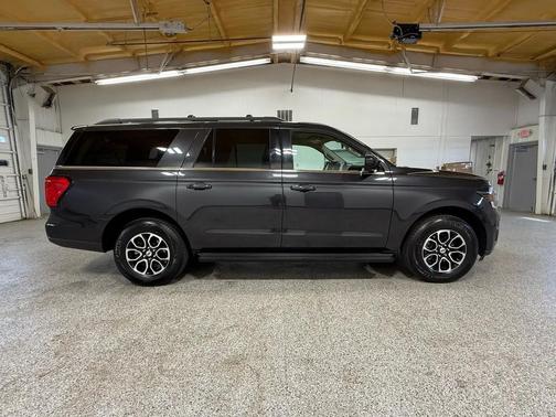 Dark Matter 2024 Ford Expedition Max XLT
