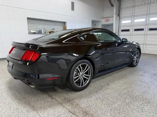 2017 Ford Mustang GT