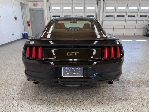 2017 Ford Mustang GT