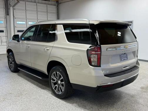 Empire Beige Metallic 2021 Chevrolet Tahoe LT
