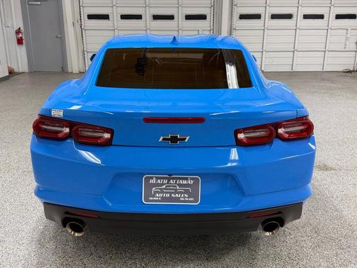 2022 Chevrolet Camaro RWD Coupe LT1