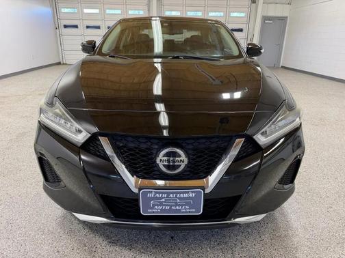 Super Black 2019 Nissan Maxima 3.5 SV
