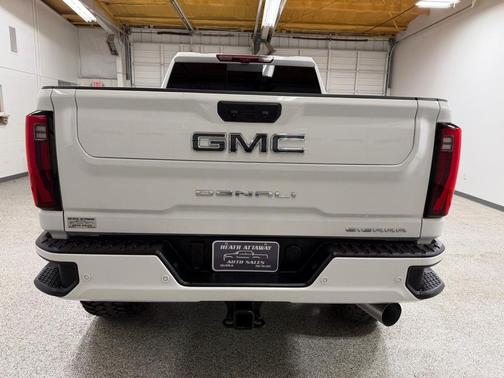 2025 GMC Sierra 2500 Denali Ultimate