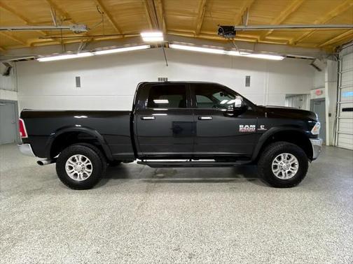 2018 RAM 2500 Laramie Crew Cab 4x4 6'4' Box