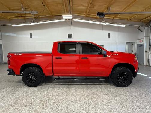 2020 Chevrolet Silverado 1500 Custom Trail Boss