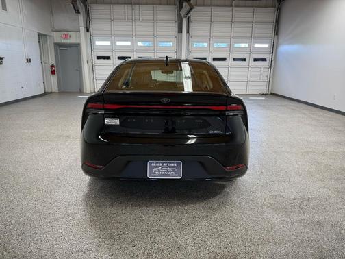 2023 Toyota Prius LE