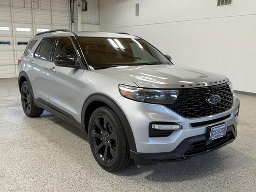 2023 Ford Explorer ST-Line